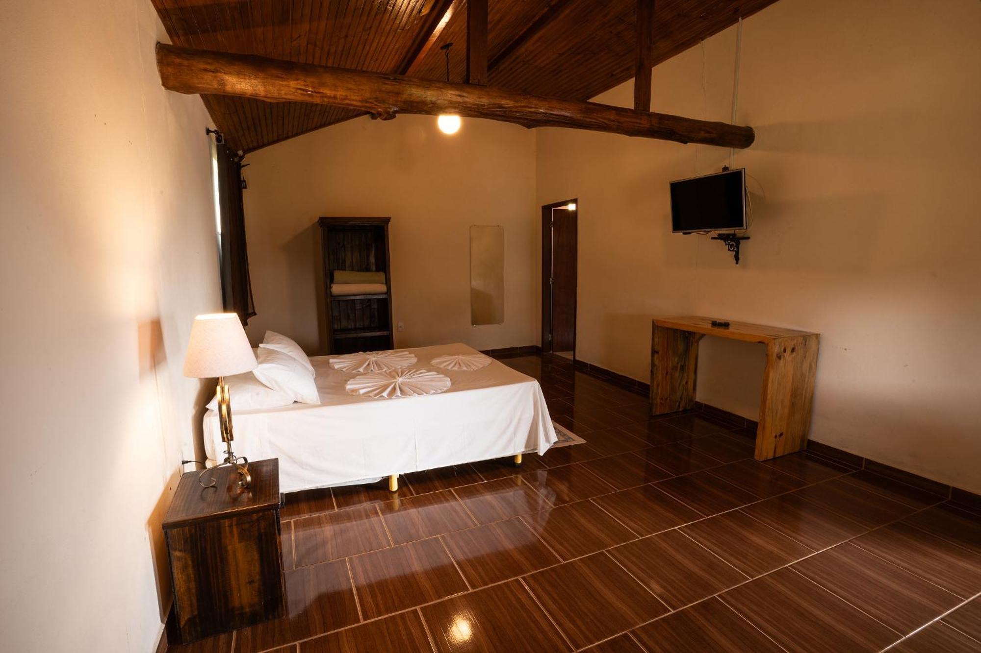 Hotel Alpha Ville Chales Conceição da Ibitipoca Eksteriør bilde